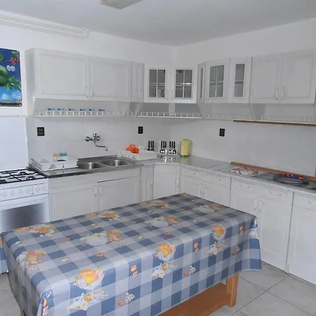 Penzión pre hostí Horec Ii