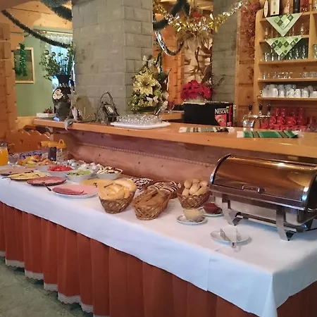 Horec Ii Penzión pre hostí